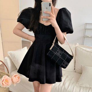 Puff-sleeve Plain Blouse / Puff-sleeve Plain Dress