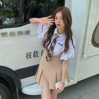Short-sleeve Neck Tie Shirt / Pleated Skirt