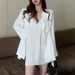 Spaghetti Strap Accordion-pleat Mini A-line Chiffon Dress / Single-breasted Blazer