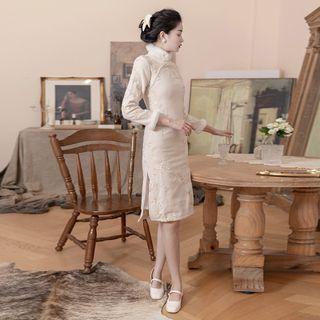 Long-sleeve Embroidered Fleece Trim Qipao