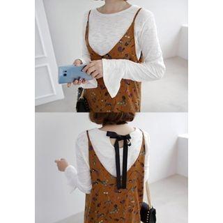 Slit-cuff Tie-back T-shirt