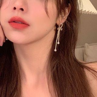 Faux Pearl Ribbon Fringed Earring