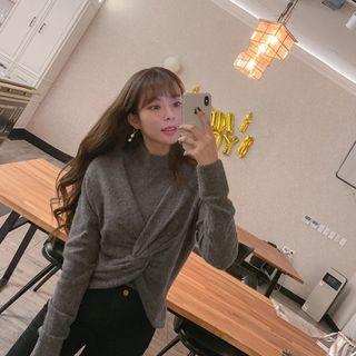 Knotted Sweater & Mockneck Vest Knit Set