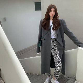 Plain Loose-fit Coat / Printed Zebra Straight-cut Pants