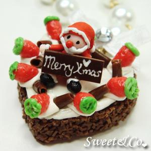 Sweet Santa Heart Chocolate Strawberry Cake Pearl Gold Necklace
