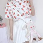 Short-sleeve Strawberry Print Shirt / Embroidered Wide Leg Jeans