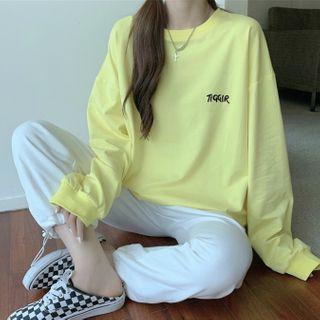 Oversized Round Neck Lettering Embroidered Sweatshirt