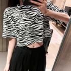 Short-sleeve Zebra Print Cropped T-shirt Zebra Print - Black & White - One Size