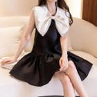 Sleeveless Bow Collared A-line Dress