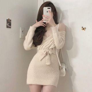 Off-shoulder Sweater Beige - One Size