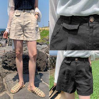 Flap-detail Pleated Shorts
