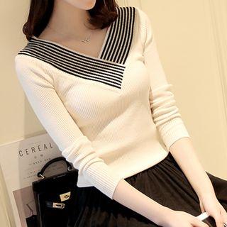 Stripe Trim Ribbed V-neck Sweater