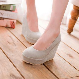 Velvet Wedge-heel Pumps