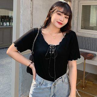 Short-sleeve Ruffled-trim Tie-strap T-shirt