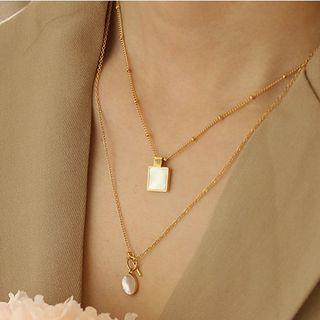 Geometric Pendant Necklace White Pendant - Gold - One Size