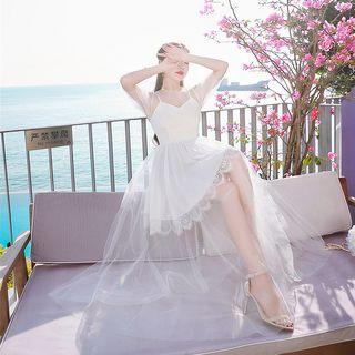 Short-sleeve Lace Sun Dress