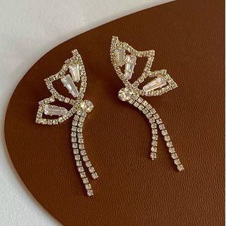 Butterfly Rhinestone Fringed Earring 1 Pair - Silver Needle - Gold - One Size