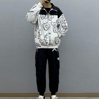 Printed Zip Jacket / Straight Leg Cargo Pants / Long-sleeve T-shirt