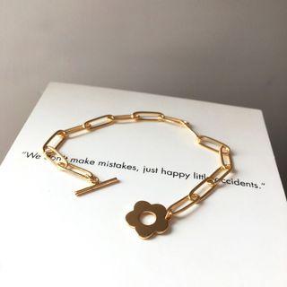 Flower Alloy Bracelet 1 Pc - Gold - One Size