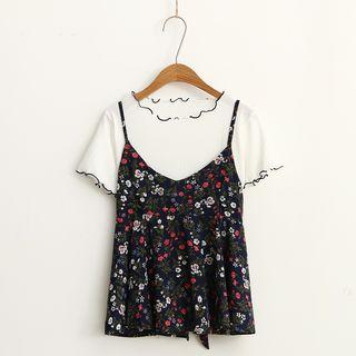 Set: Short-sleeve Lettuce Edge T-shirt + Floral Print Spaghetti-strap Top