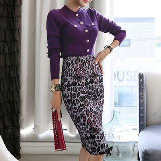 Faux Pearl Button Cardigan / Leopard Print Pencil Skirt