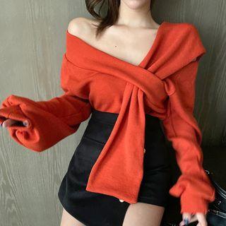 Front Knot Sweater / Asymmetric Mini A-line Skirt