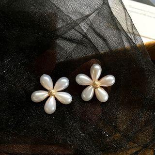 Flower Faux Pearl Stud Earring 1 Pair - S925 Silver - Ear Studs - One Size