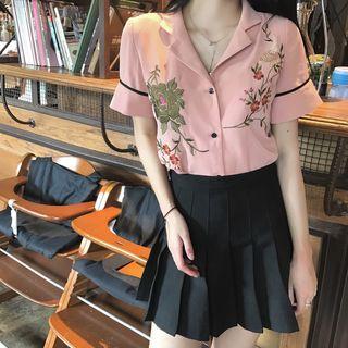 Embroidered Slim-fit Short-sleeve Blouse