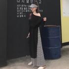 Long-sleeve Long T-shirt / Wide-leg Striped Pants