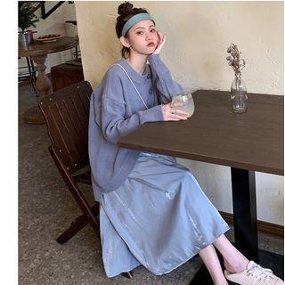Front-slit Oversize Sweater / Midi A-line Skirt