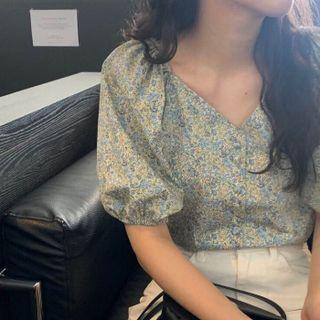 V Neck Floral Puff Short Sleeve Shirt As Shown In Figure - One Size