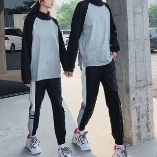 Couple Matching Mock-neck Raglan Sweatshirt / Pants
