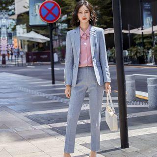 One-button Blazer / Long-sleeve Shirt / Dress Pants