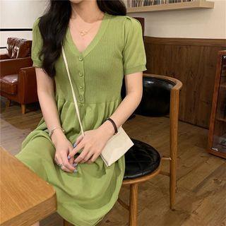 Short-sleeve Single Breasted Knit Dress