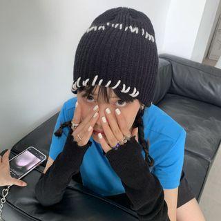Contrast Stitching Beanie Black - M