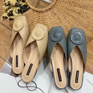 Faux Leather Circle Accent Mules