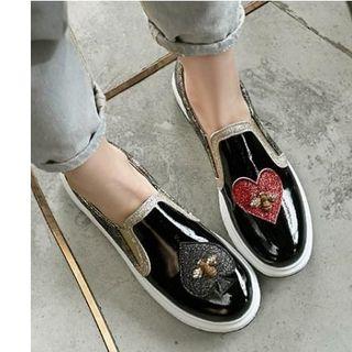 Bumble Bee Sequined Heart Loafers
