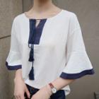 Flared Short-sleeve Contrast Trim Top