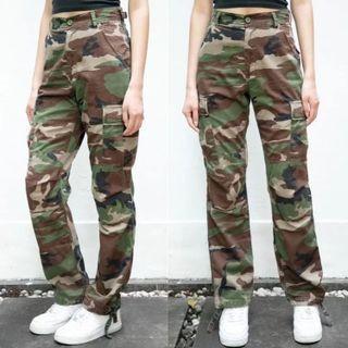Mid Rise Camo Print Straight Leg Pants