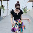 V Neckline Puff-sleeve Top / Printed A-line Skirt