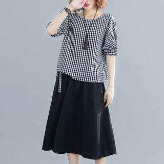 Set: Elbow-sleeve Gingham Blouse + A-line Skirt