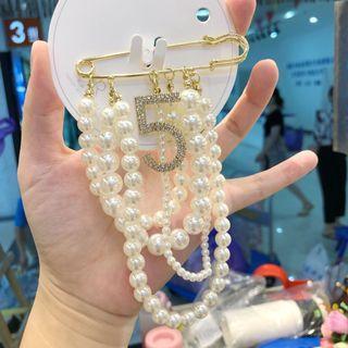 Numerical Faux Pearl Safety Pin Brooch Gold - One Size