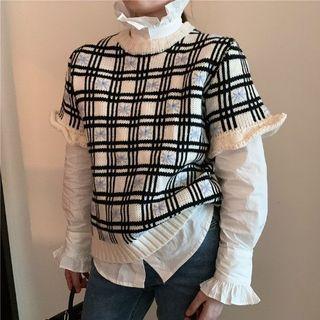 Ruffle Trim Blouse / Short-sleeve Sweater
