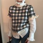 Ruffle Trim Blouse / Short-sleeve Sweater