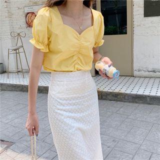 V-neck Puff-sleeve Cropped Blouse / High-waist Skirt