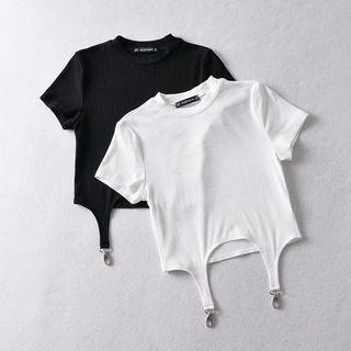 Short-sleeve Buckled Top