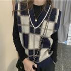 V-neck Plaid Knit Vest Navy Blue & Light Gray - One Size