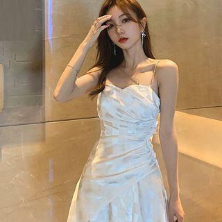 Spaghetti-strap Checkered Asymmetrical A-line Dress