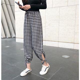 Plain Long-sleeve T-shirt / Elastic Waist Cropped Pants