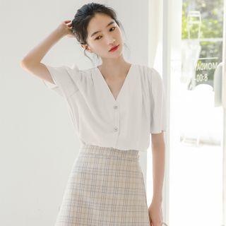Short-sleeve V-neck Button-up Blouse